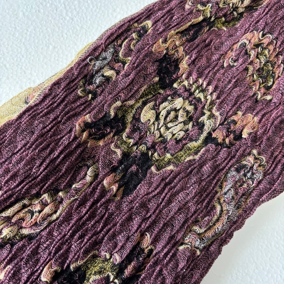 Pashmina & Silk Floral Scarf in Purple and Yellow - Picture 4 of 7